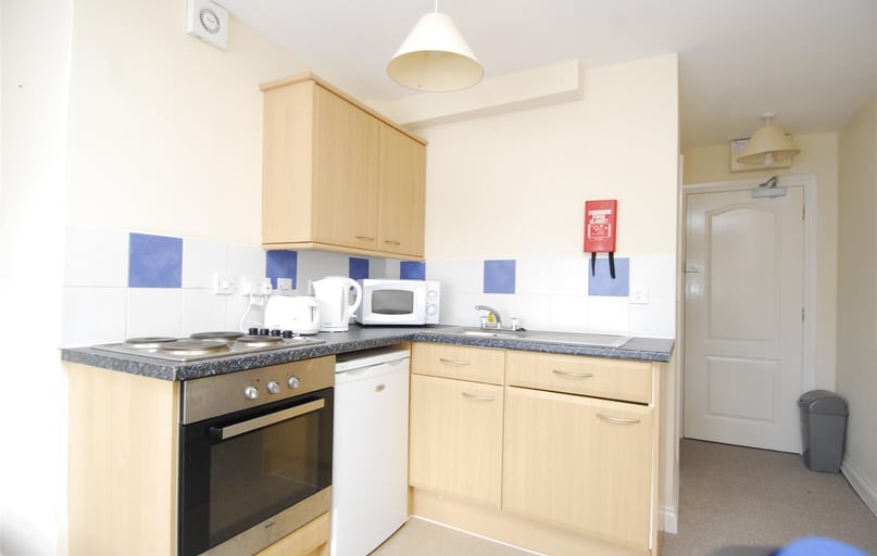 18 Camden Street, City Centre, Plymouth - Image 1